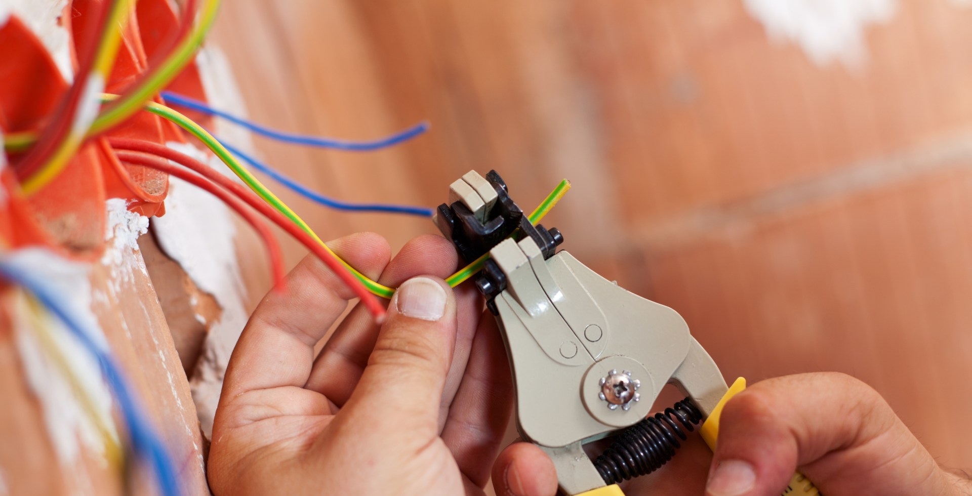 Electricians testimonials Poplar